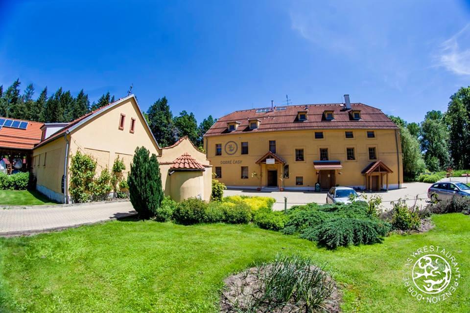 Penzion Dobré Časy Jindřichův Hradec Exterior foto